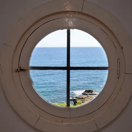 Semesterbostad Costa Vasca *